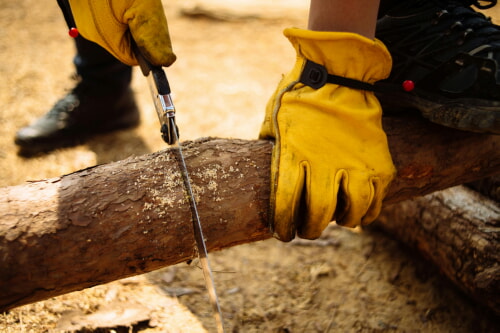 Protecting Hands from Sweat and Slippage in Summer Work